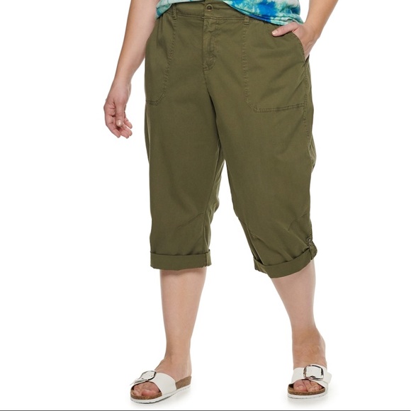 Plus Size Evri Utility Capri Pants 